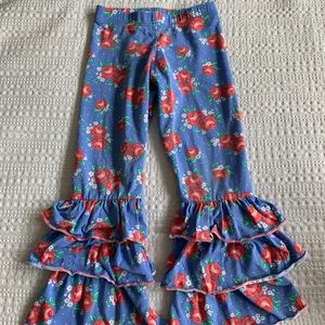 Shrimp and grits serendipity ruffle pants